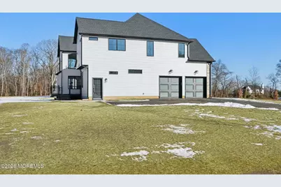 8 Hague Road, Freehold, NJ 07728 - Photo 6