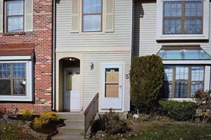 5 Claridge Ct, Freehold, NJ 07728 - Photo 1