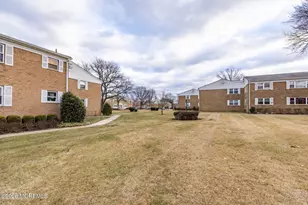 187 Evergreen Rd, Edison, NJ 08837 - Photo 36