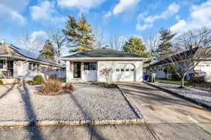 15 Mt Logan Ln, Toms River Township, NJ 08753 - Photo 6