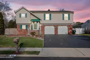 48 Hedgewood Rd, Howell Township, NJ 07731 - Photo 1