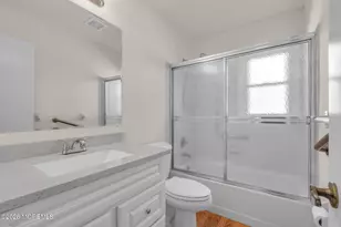 14 Thames Pl, Brick, NJ 08723 - Photo 28