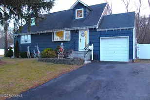 95 Athens Ave, South Amboy, NJ 08879 - Photo 4