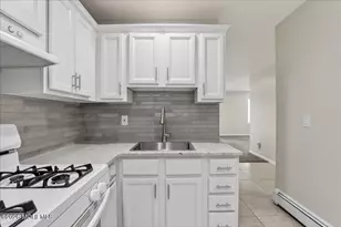 21 Washington St, Red Bank, NJ 07701 - Photo 16