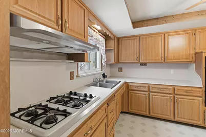 2062 Valley Avenue, Scotch Plains Township, NJ 07076 - Photo 12