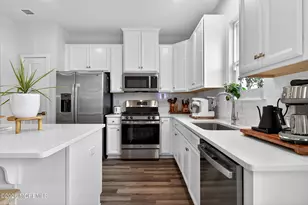 5 Athens Way, Cliffwood, NJ 07721 - Photo 12