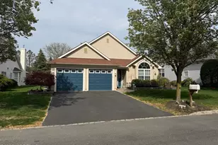 26 Ivy Hill Rd, Lakewood, NJ 08701 - Photo 1