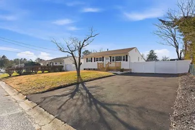 23 Bucknell Drive, Toms River Township, NJ 08757 - Photo 4