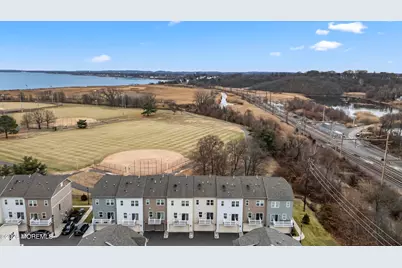 605 Bayside Court, South Amboy, NJ 08879 - Photo 4