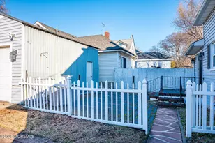 101 Crescent St, Keansburg, NJ 07734 - Photo 16