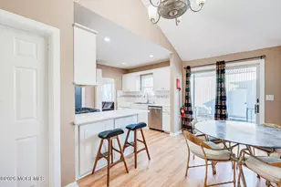 101 Crescent St, Keansburg, NJ 07734 - Photo 8