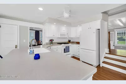 208 Tuttle Avenue, Spring Lake, NJ 07762 - Photo 18