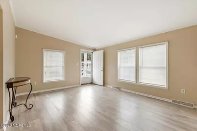 602 Walden Way, Whiting, NJ 08759 - Photo 4