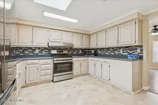 602 Walden Way, Whiting, NJ 08759 - Photo 8