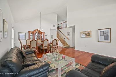 7 Salter Court, Manalapan Township, NJ 07726 - Photo 4