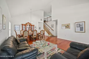 7 Salter Ct, Manalapan Township, NJ 07726 - Photo 4