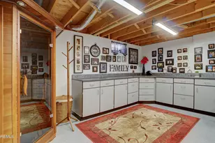 44 Kentucky Way, Freehold, NJ 07728 - Photo 28