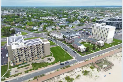 29 Pavilion Avenue, Long Branch, NJ 07740 - Photo 32