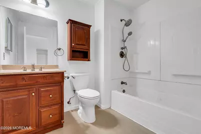 25 Des Moines Court, Tinton Falls, NJ 07712 - Photo 18