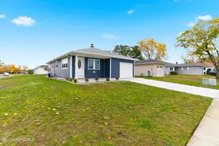 3 Bonaire Dr, Toms River Township, NJ 08757 - Photo 8