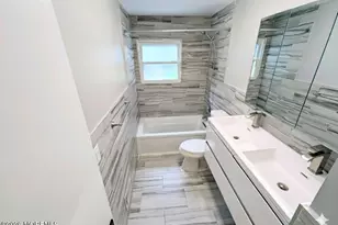 5 Albany Ave, Jackson, NJ 08527 - Photo 16