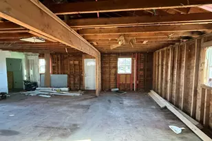 10 Sidney Ln, Willingboro, NJ 08046 - Photo 2