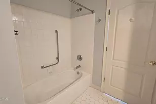 16 Golden Willows Ave, Lakewood, NJ 08701 - Photo 16