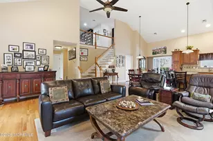 3 Lone Oak Way, Eatontown, NJ 07724 - Photo 8