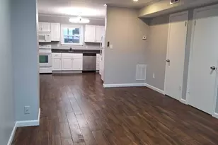 135 Briar Mills Dr, Brick, NJ 08724 - Photo 4