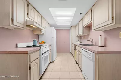 96 Salix Plaza #96C, Monroe Township, NJ 08831 - Photo 8