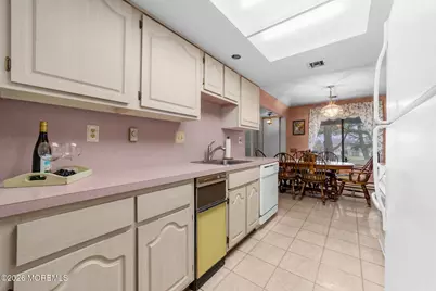 96 Salix Plaza #96C, Monroe Township, NJ 08831 - Photo 10