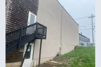 39 W Front Street, Keyport, NJ 07735 - Photo 4
