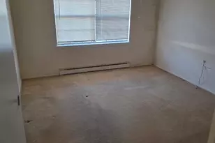 316 Coventry Ct, Lakewood, NJ 08701 - Photo 8