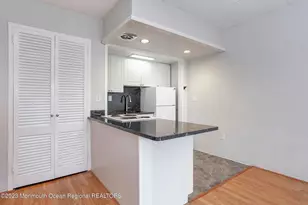 21 Leroy Pl, Red Bank, NJ 07701 - Photo 4