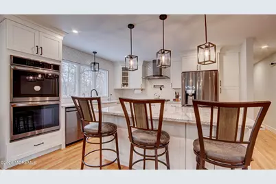 270 Grant Avenue, Eatontown, NJ 07724 - Photo 28