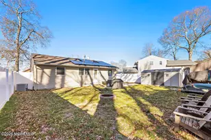 303 Lake Champlain Dr, Little Egg Harbor, NJ 08087 - Photo 24