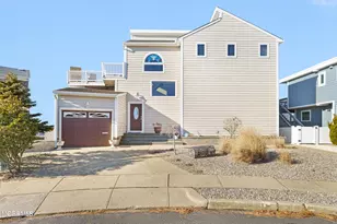 225 K Ct, Seaside Park, NJ 08752 - Photo 2