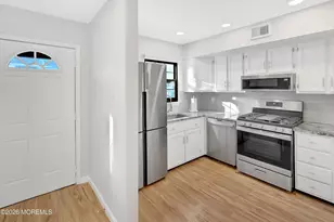 51 Queens Way, Englishtown, NJ 07726 - Photo 4