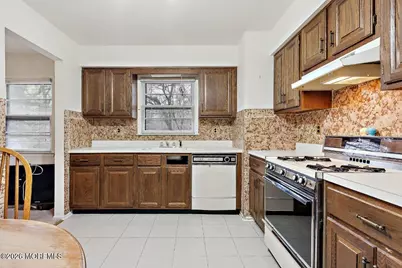 18 Rachele Court, Matawan, NJ 07747 - Photo 8