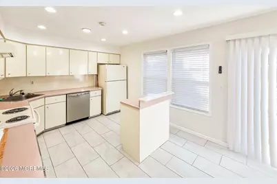 167E Concordia Circle, Monroe Township, NJ 08831 - Photo 8