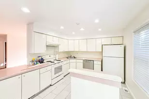 167E Concordia Cir, Monroe Township, NJ 08831 - Photo 14