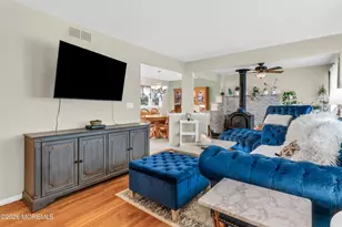 16 Blue Spruce Dr, Jackson, NJ 08527 - Photo 2