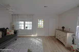 1019A Aberdeen Dr, Lakewood, NJ 08701 - Photo 8