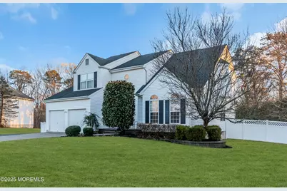 184 Lindsay Lane, Toms River Township, NJ 08755 - Photo 2