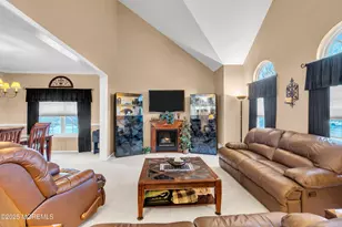 184 Lindsay Ln, Toms River Township, NJ 08755 - Photo 16