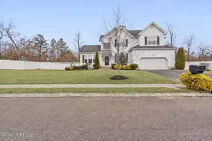 44 Imperial Pl N, Jackson, NJ 08527 - Photo 2