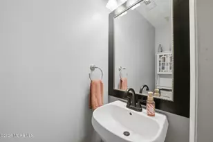 2 Pioneer Dr, Howell Township, NJ 07731 - Photo 4