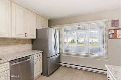 22D Carnation Drive, Lakewood, NJ 08701 - Photo 8