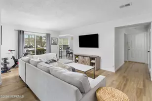 75 Diane Dr, Tinton Falls, NJ 07753 - Photo 6