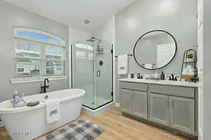 18 Bridge Pointe Dr, Laurence Harbor, NJ 08879 - Photo 40